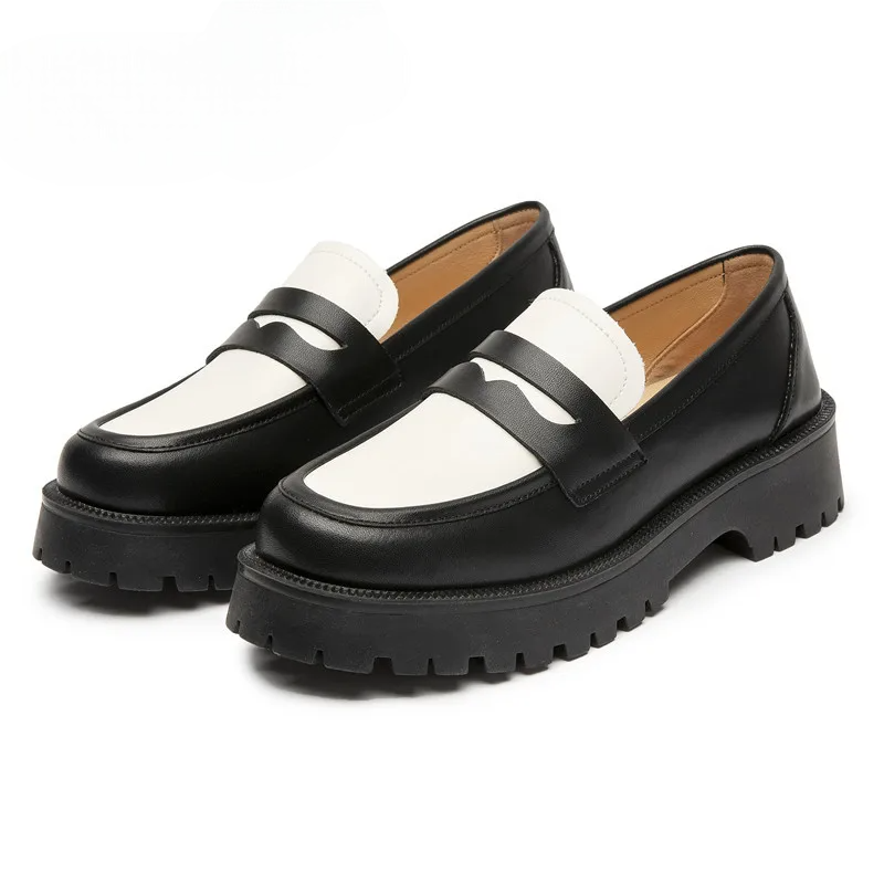 Mocassins blancs femme fashion en cuir